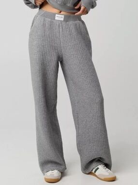 aerie Offline Gray Quilted Knit Lounge Pants